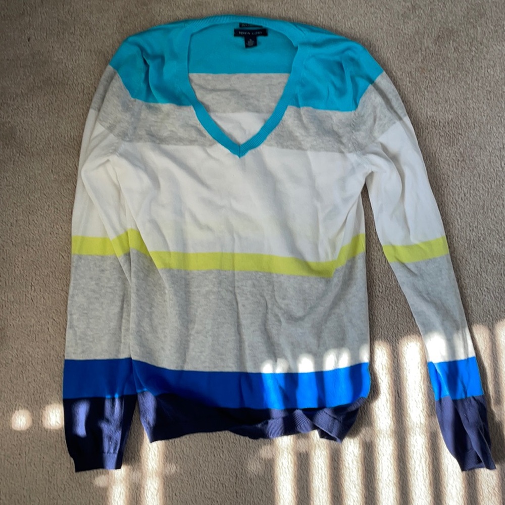 Tommy Hilfiger medium sweater